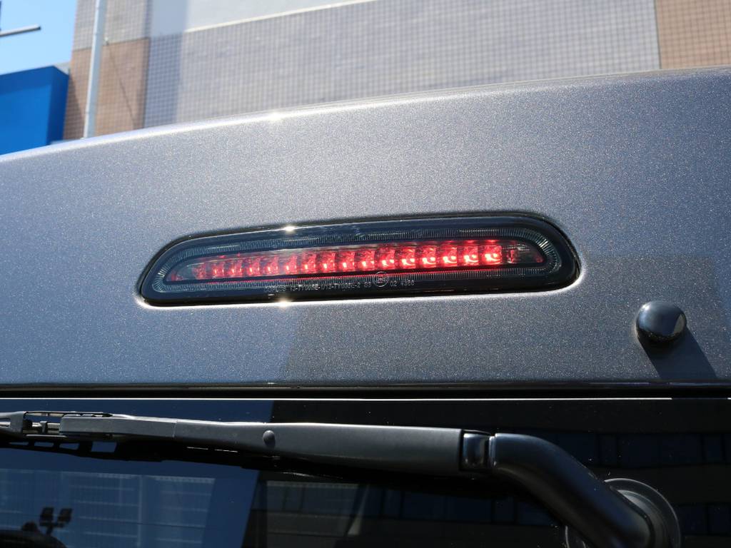 LEDハイマウントも贅沢に装備済み！！！
