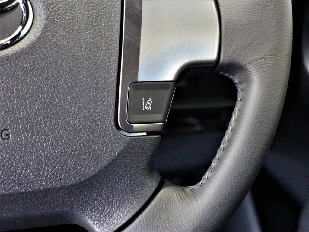 車線はみ出しアラート（レーンディパーチャーアラート）！