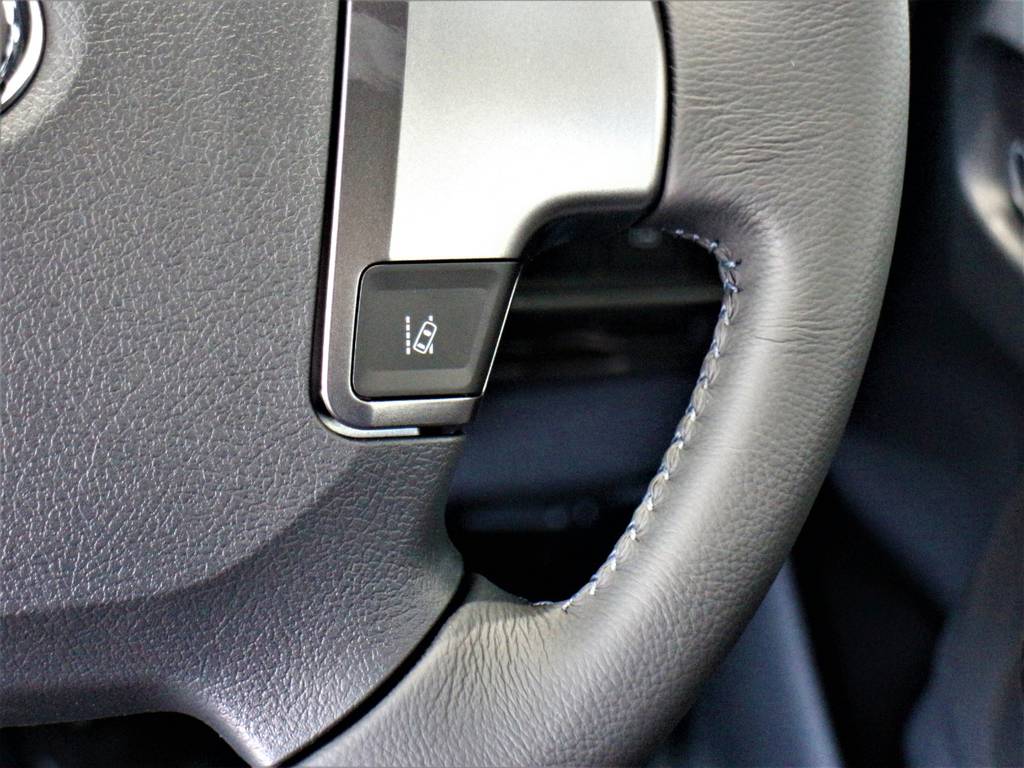 車線はみ出しアラート（レーンディパーチャーアラート）！