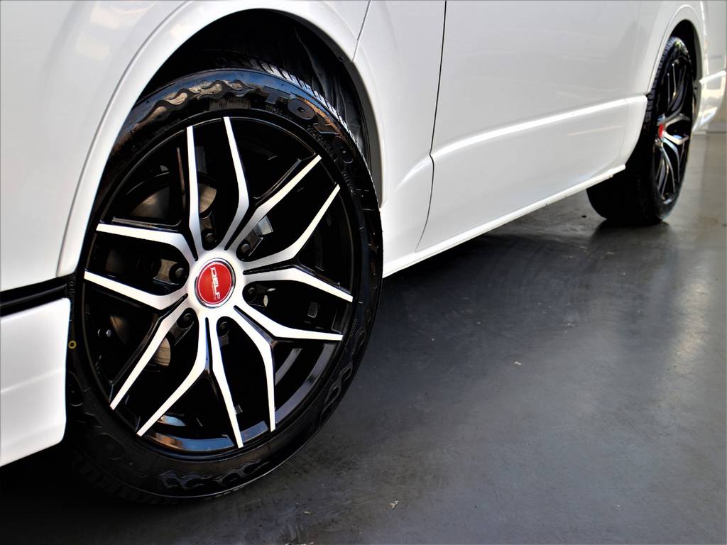 TOYO H20タイヤ！　DELF01　18インチアルミホイール！
