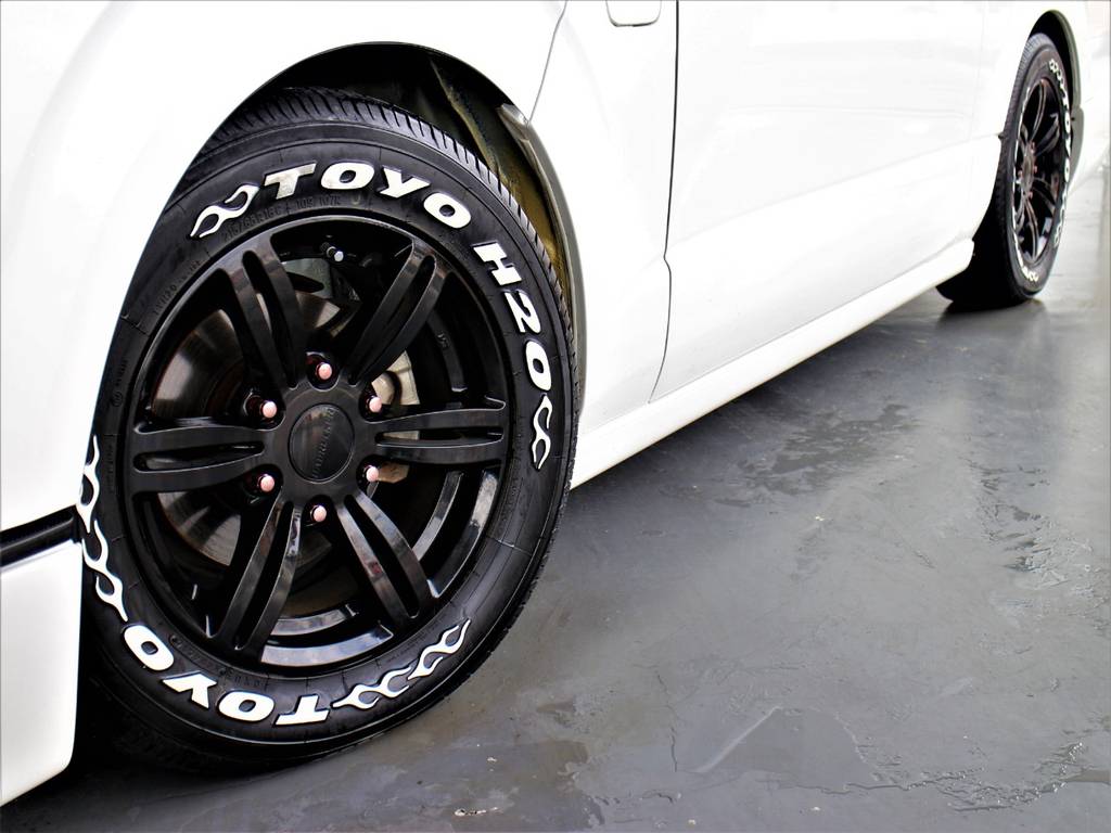 TOYO　H20タイヤ！　バッドラッカー１６インチアルミホイール！
