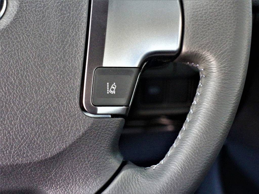 車線はみ出しアラート（レーンディパーチャーアラート）！