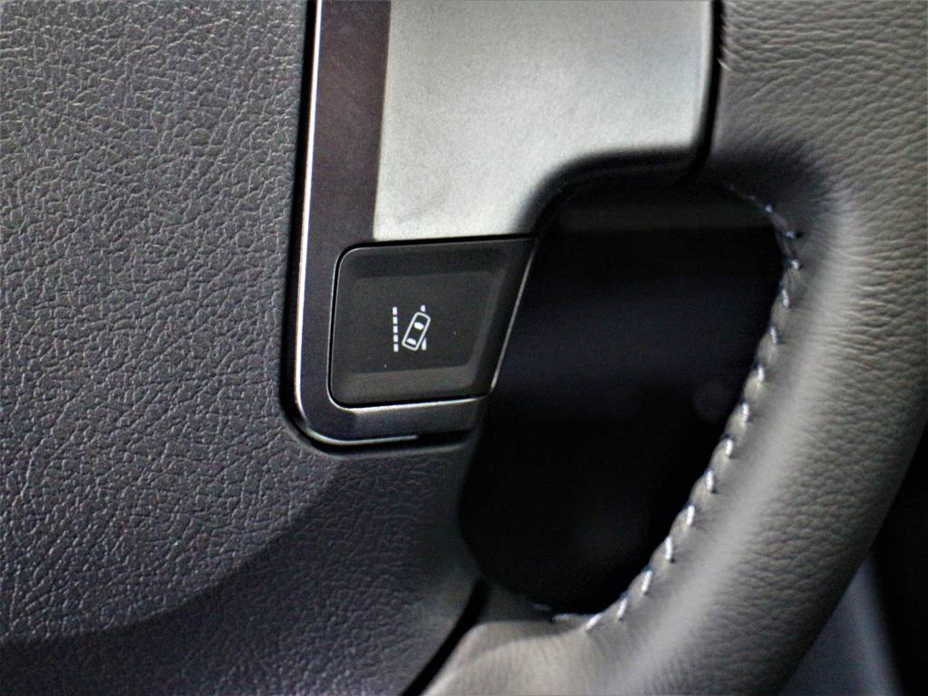 車線はみ出しアラート（レーンディパーチャーアラート）！