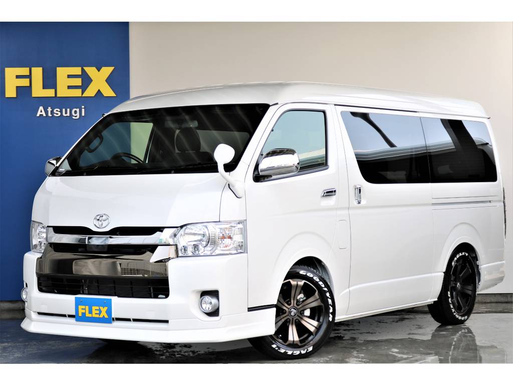 ディーラーでは買えない★５０周年特別仕様車★ハイエースワイドバン２．８ディーゼル２ＷＤ　オプションカラーのホワイトパール入庫致しました♪