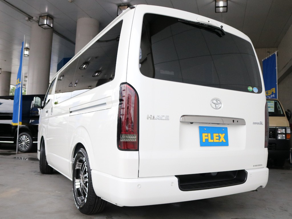 新型ハイエース！S-GL！ダークプライムⅡ(特別仕様車)！ディーゼル2WD！パールホワイト！