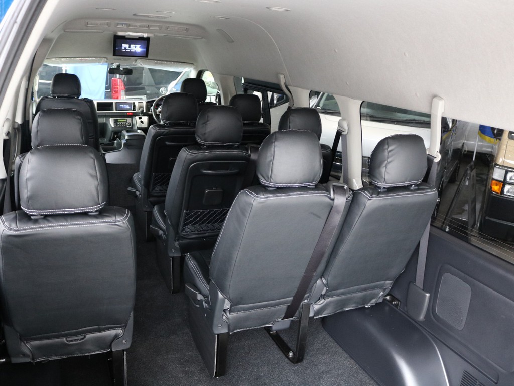 広い車内☆