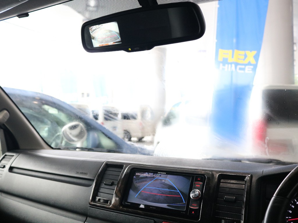 バックカメラナビ連動加工済み！メーカーオプション、バックカメラ自動防眩インナーミラー☆