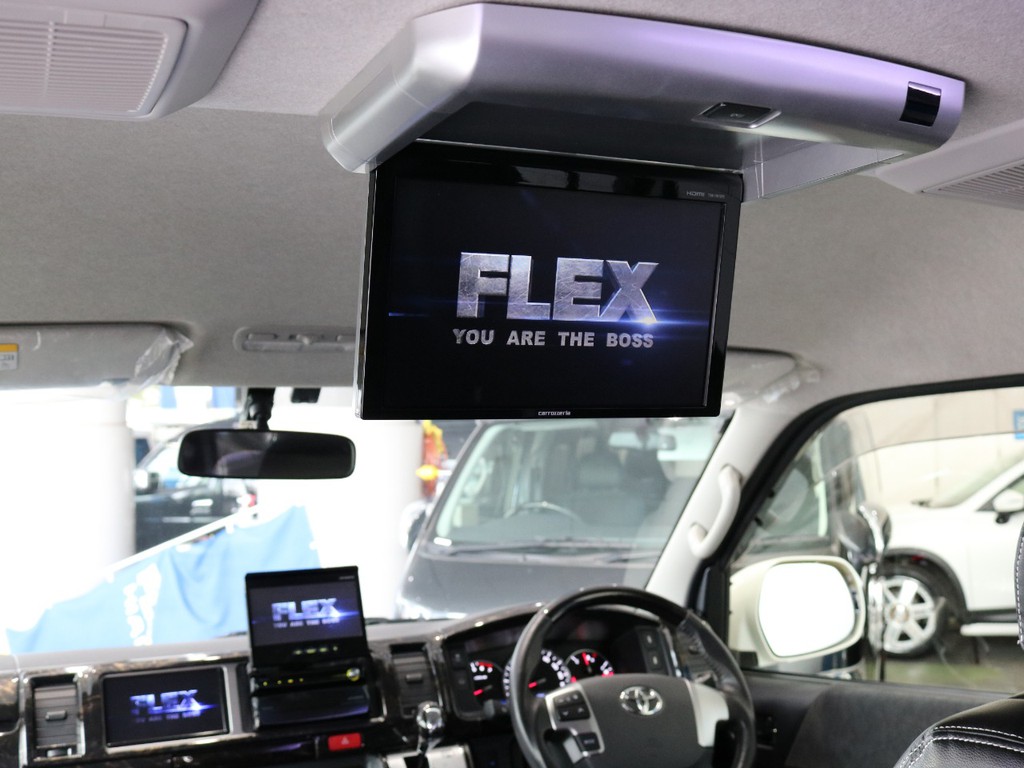 カロッツェリア後席フリップダウンモニター☆