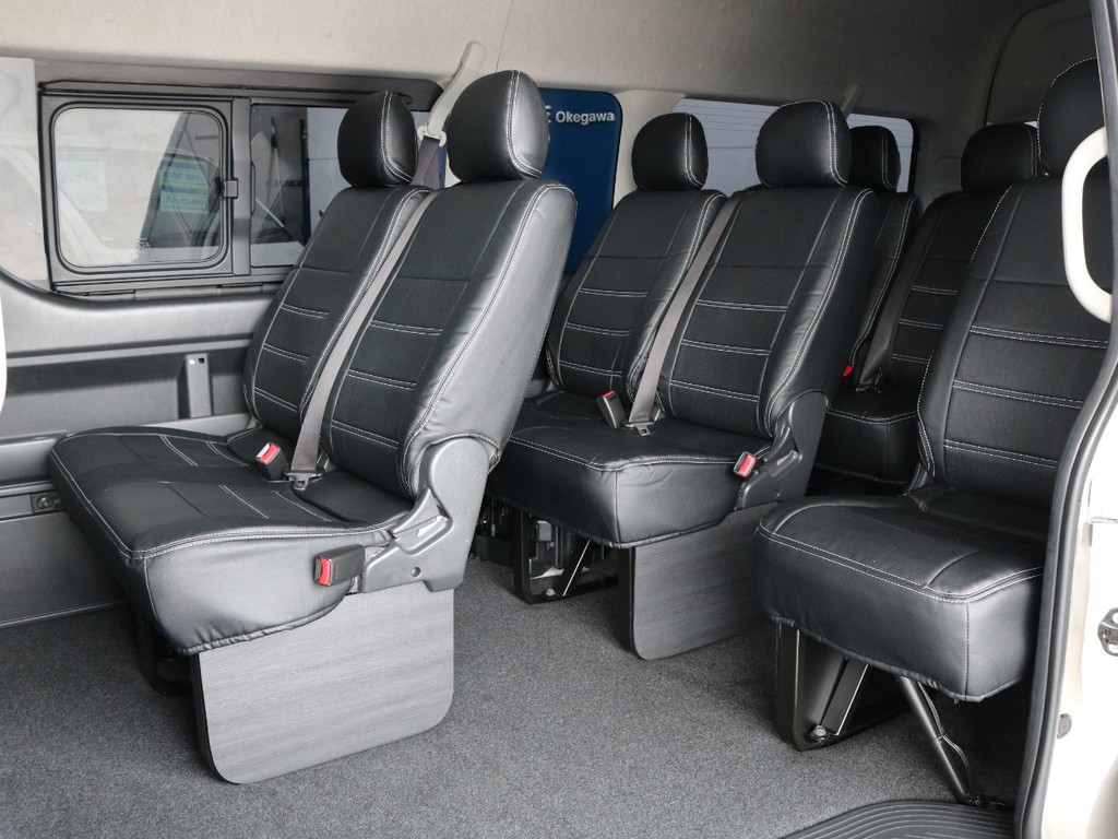 10名乗車定員☆