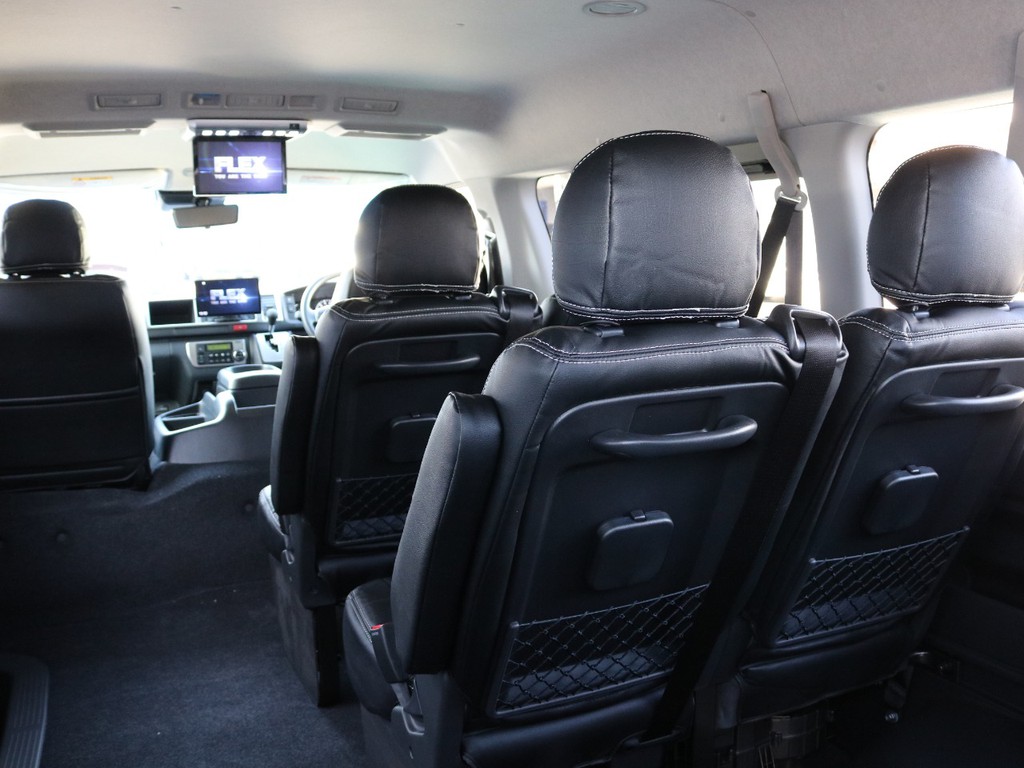 広い車内☆