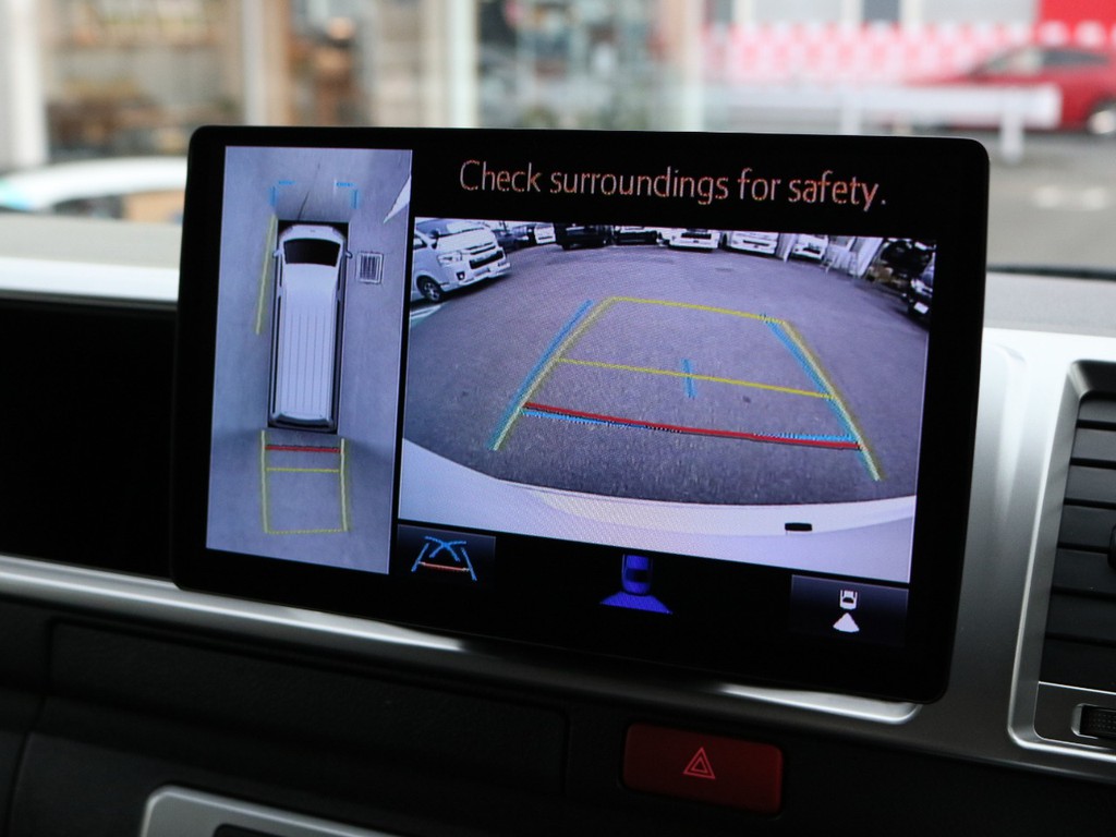 新搭載☆パノラミックビューモニター☆