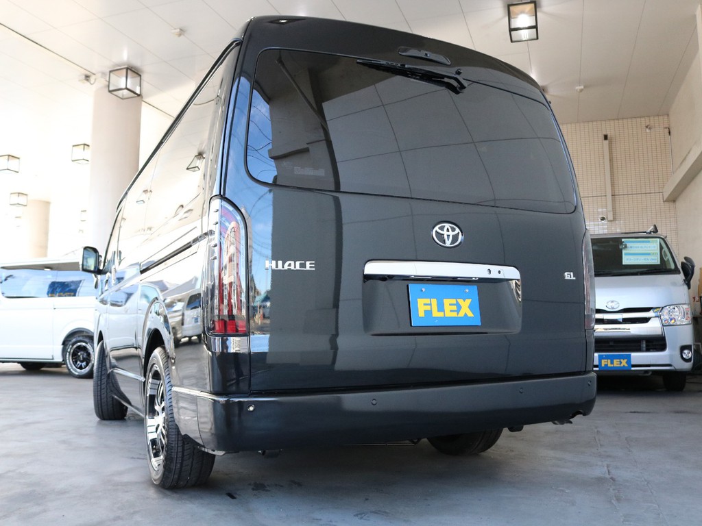 リアビューも格好良く☆追加のカスタムももちろん可能☆