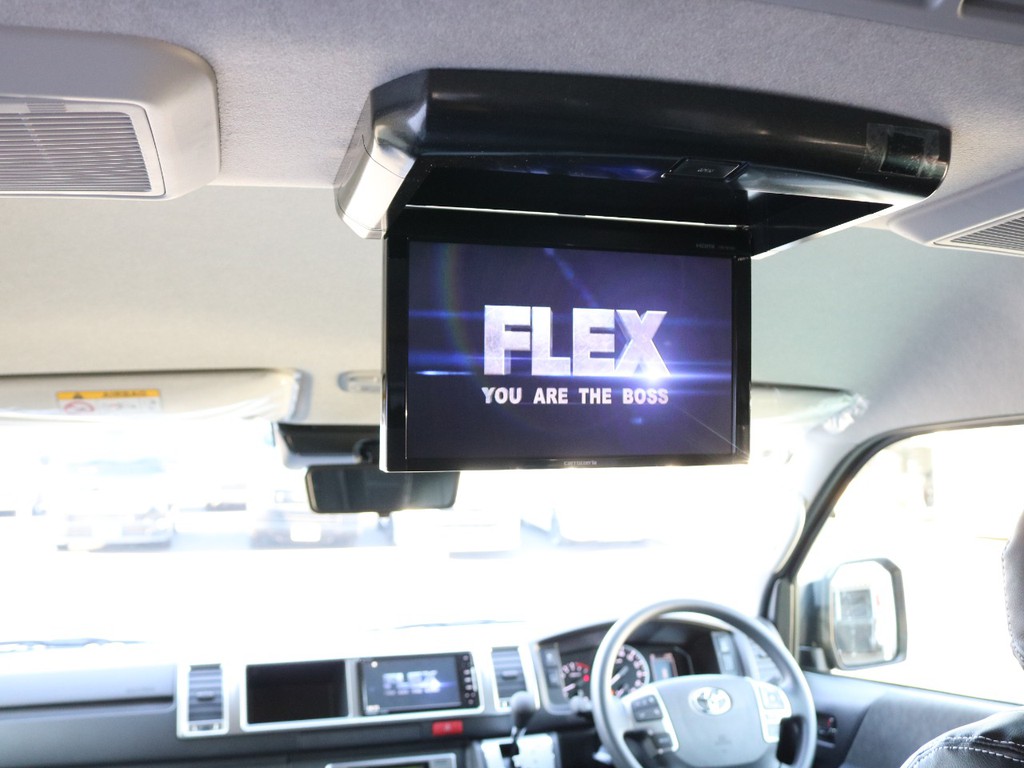 カロッツェリア後席フリップダウンモニター☆