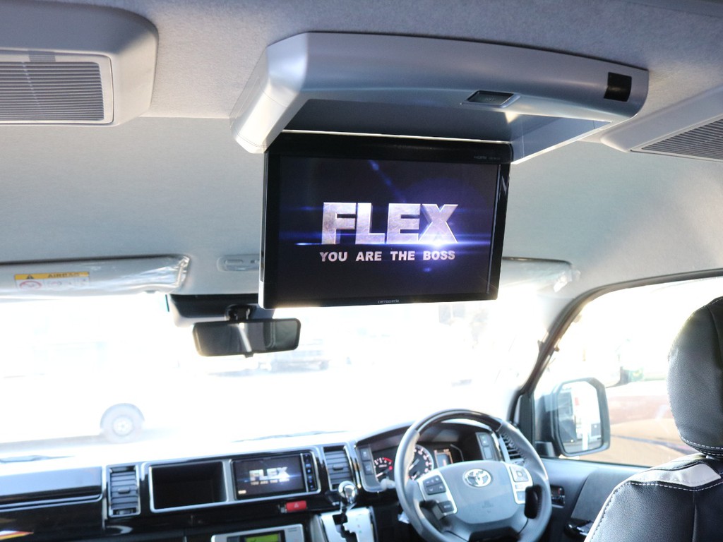 カロッツェリア後席フリップダウンモニター☆