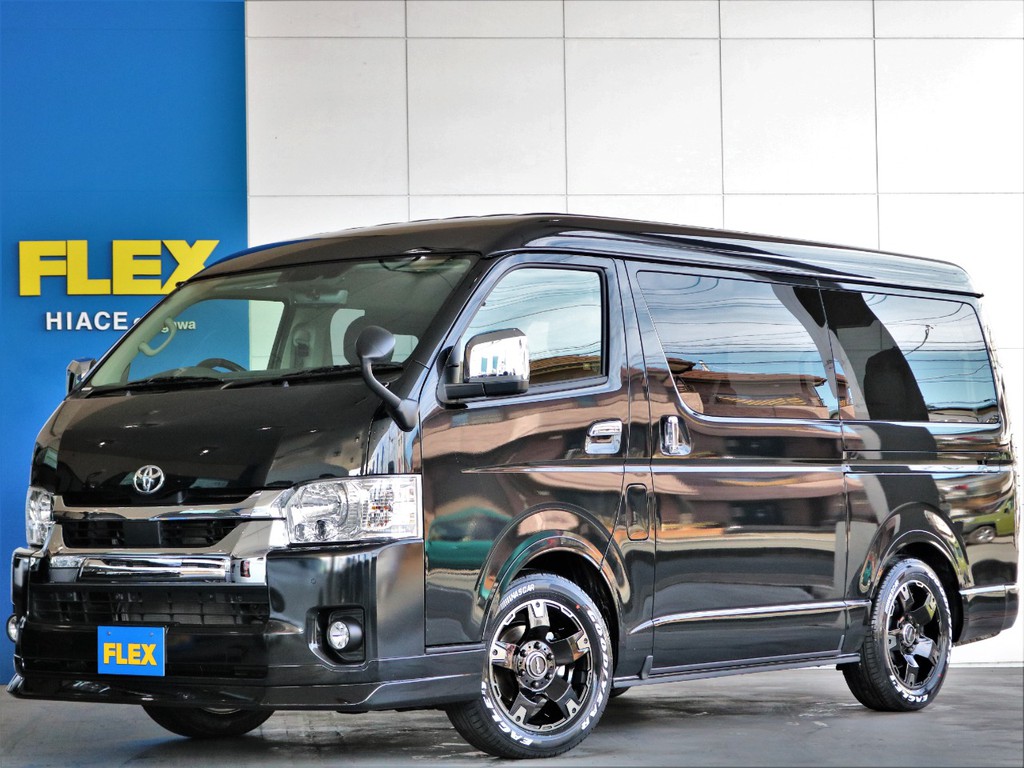 新車　ハイエース　ワゴンGL４WD　人気のカスタムを豊富にコンプリートした注目の１台♪雪道も安心の４WD！！即納車可能！