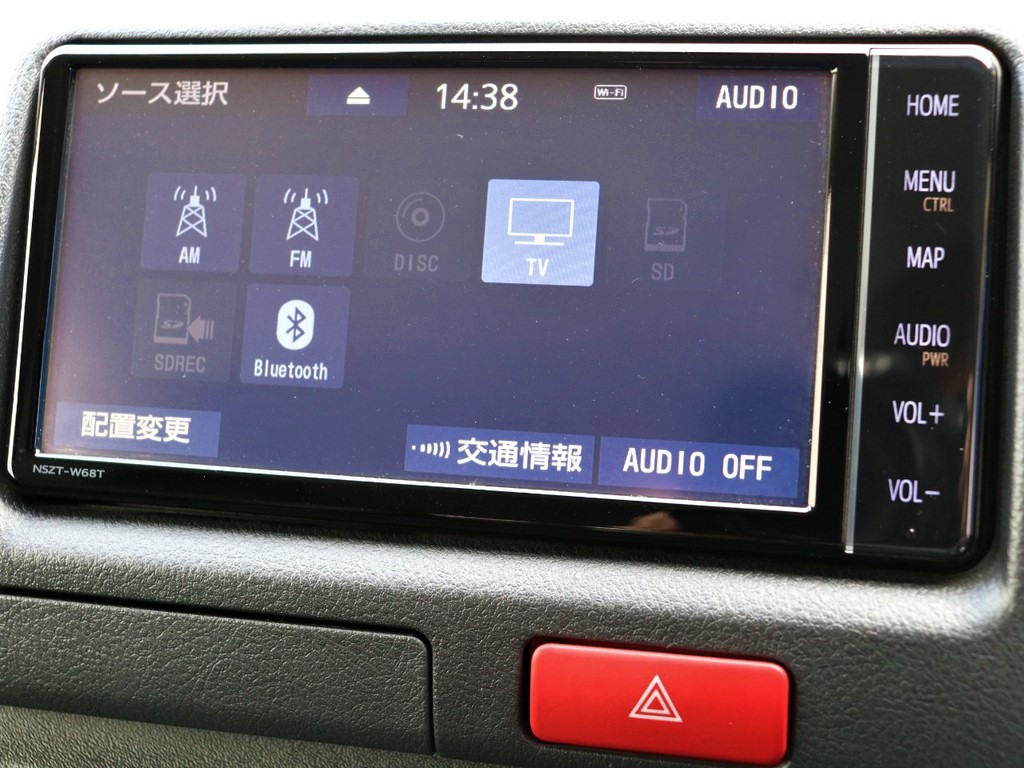 純正ＳＤナビ搭載！！フルセグＴＶ、ＣＤ、ＤＶＤ再生可能！