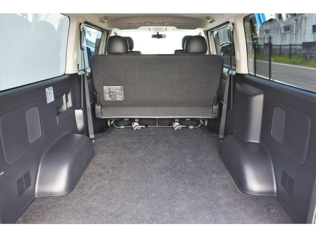 もちろん納車前にも点検整備を行い、オイル類や消耗品の交換を行います！また最終仕上げを行いご納車をさせていただきます！