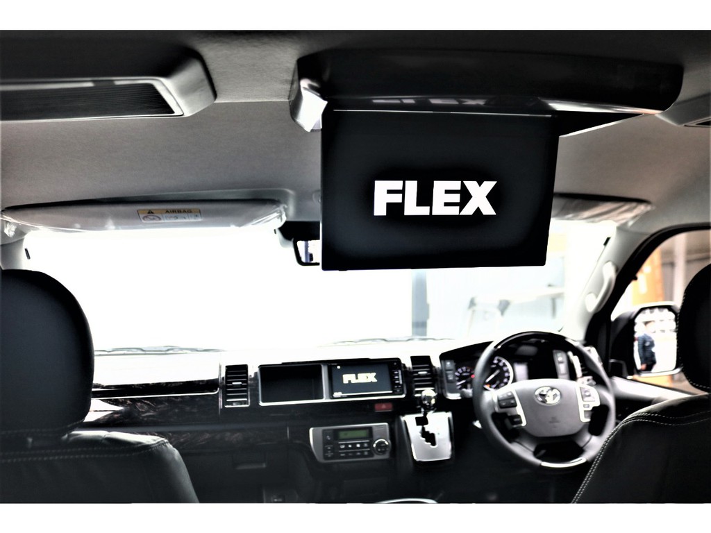 後席用フリップダウンモニター