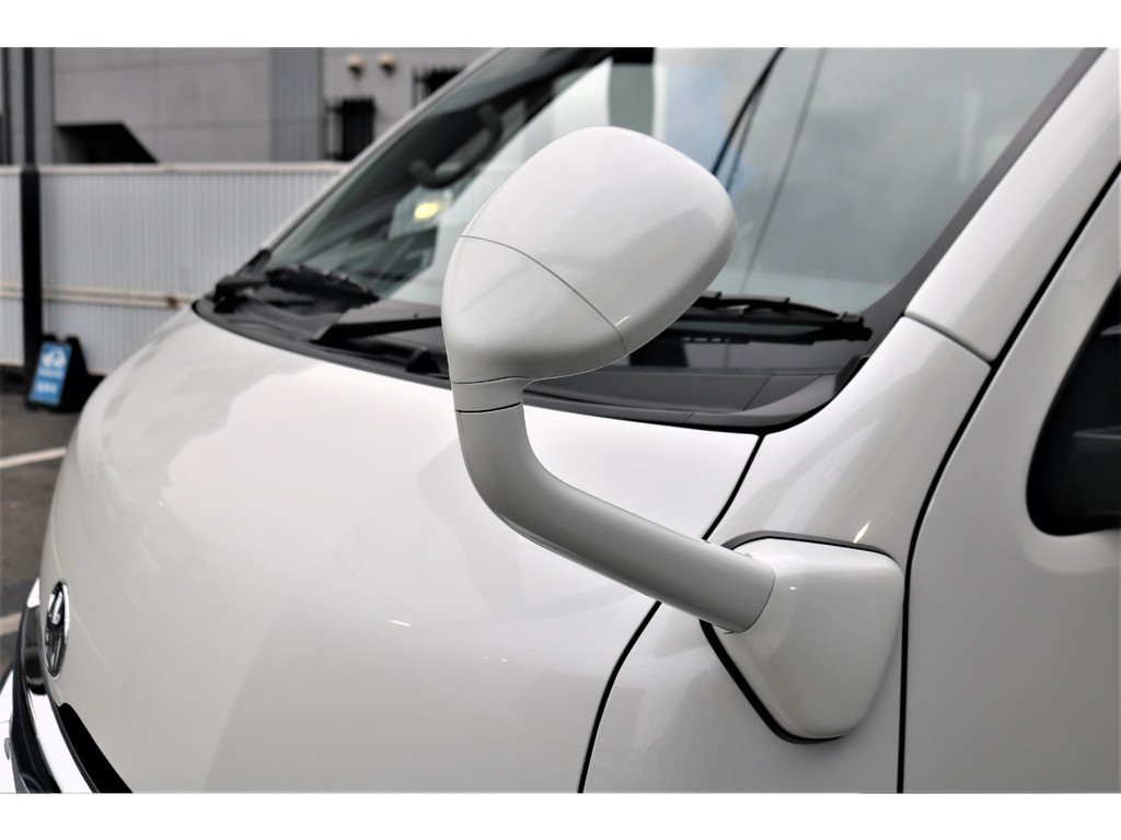 フロントアンダーミラーボディー同色