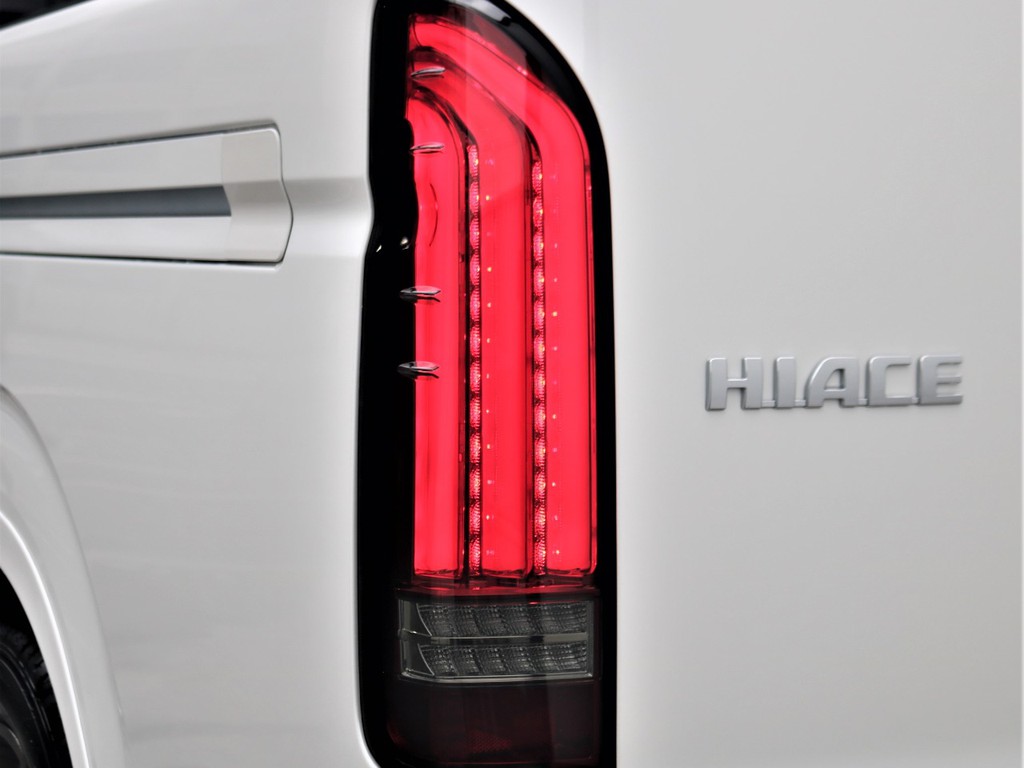 オリジナルLEDテール！！シーケンシャル【ウインカー流れます】