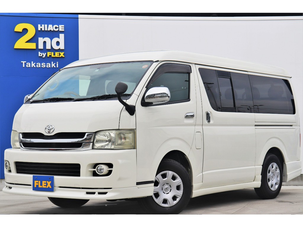 平成２２年式　ハイエースワゴン　ＧＬ　ガソリン　４ＷＤ　１０人乗り