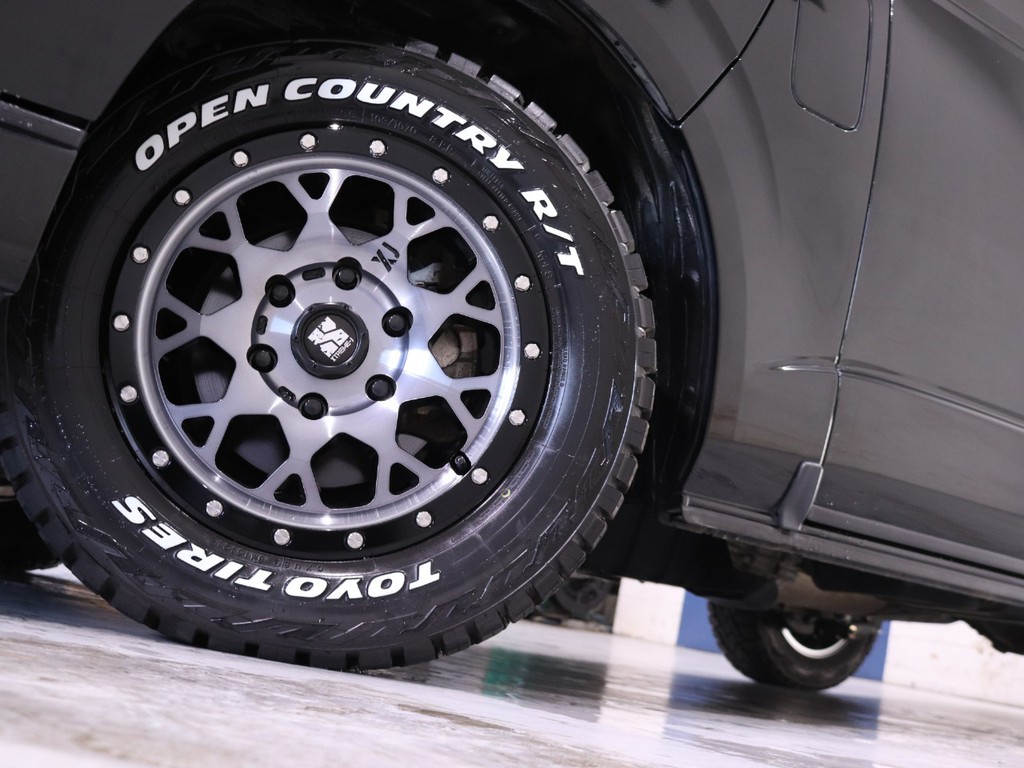 エクストリームJ　XJ04　16インチにTOYOオープンカントリーでオフロード仕様に◎◎