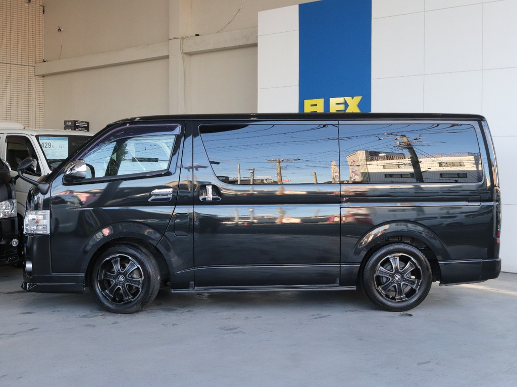 ローダウン施工済みのお車になっております！