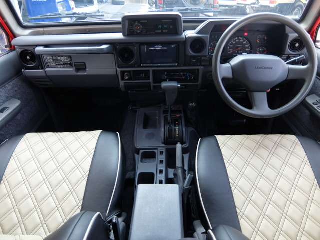 トヨタ ランドクルーザー70 4.2 ZX FRPトップ ディーゼル 4WD