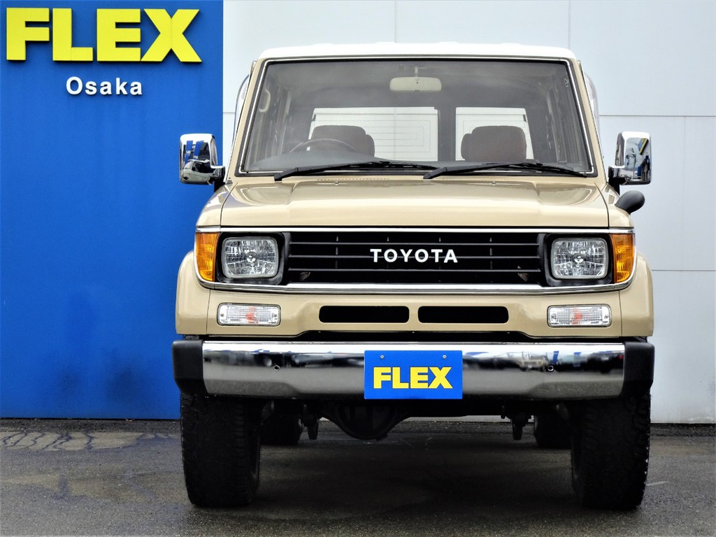 NEWペイントのベージュボディに新品パーツ多数装着！！