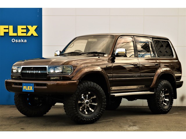 大人気ランクル80の内外装フルカスタム入庫です！！