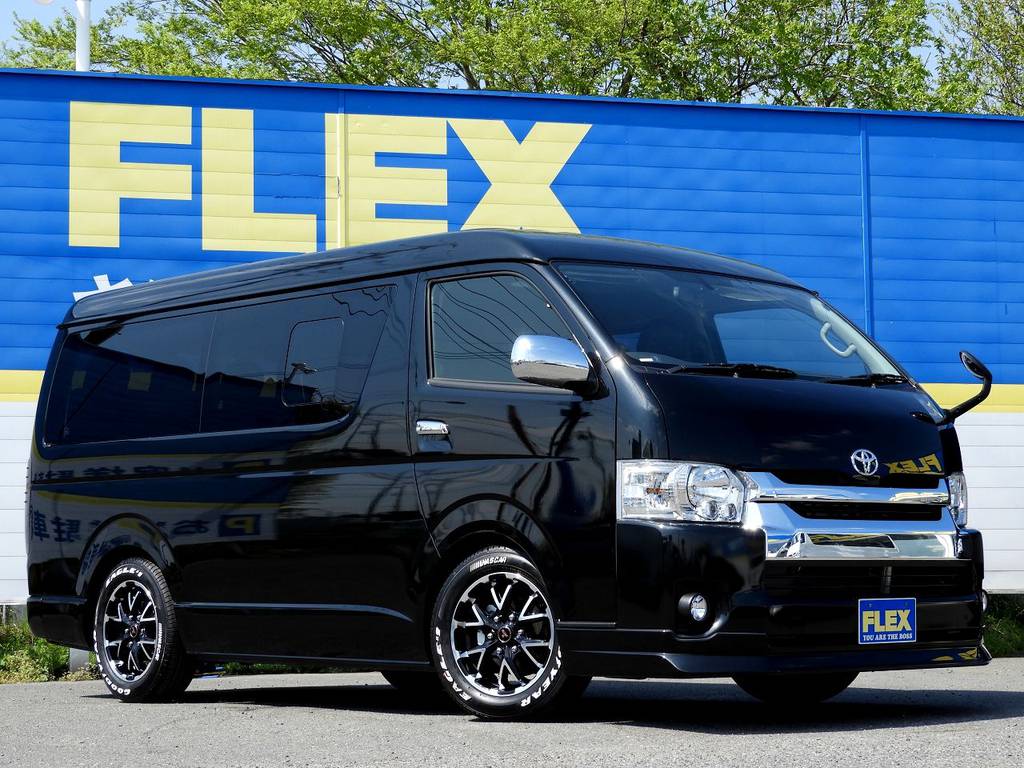 外装は人気のブラック★　ほどよい２インチローダウンにＦＬＥＸ”Ｄｅｌｆｉｎｏ　Ｌｉｎｅ”スポイラー、アルミホイルも決まってます！！
