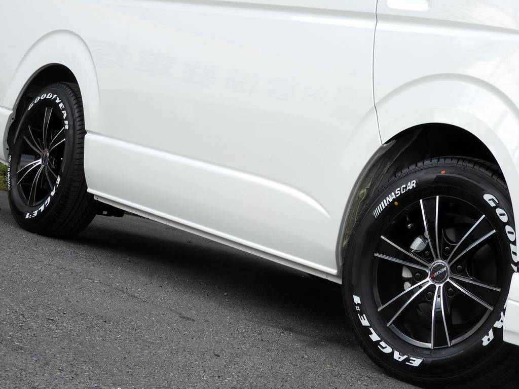 ＳＵＶや４ＷＤ車両ではお馴染みのＭＫＷホイル★あえて１６インチのチョイスで、レジャーシーンでもタイヤやホイルの心配をせずお使いいただけます！