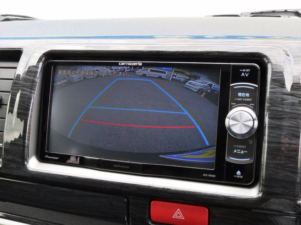 メーカーオプションの防眩ミラー内の映像をナビ側にも映るように加工してます！