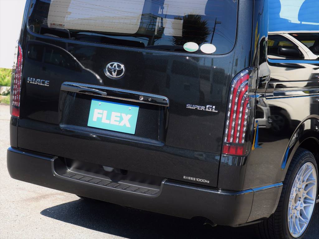 ４１５コブラ×ＦＬＥＸのオリジナルＬＥＤテールを装着済み！