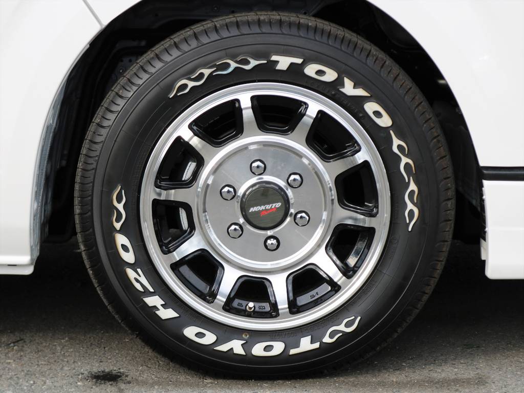 HOKUTOレーシング　零式S　16インチアルミホイールにTOYO　H20バン専用タイヤ