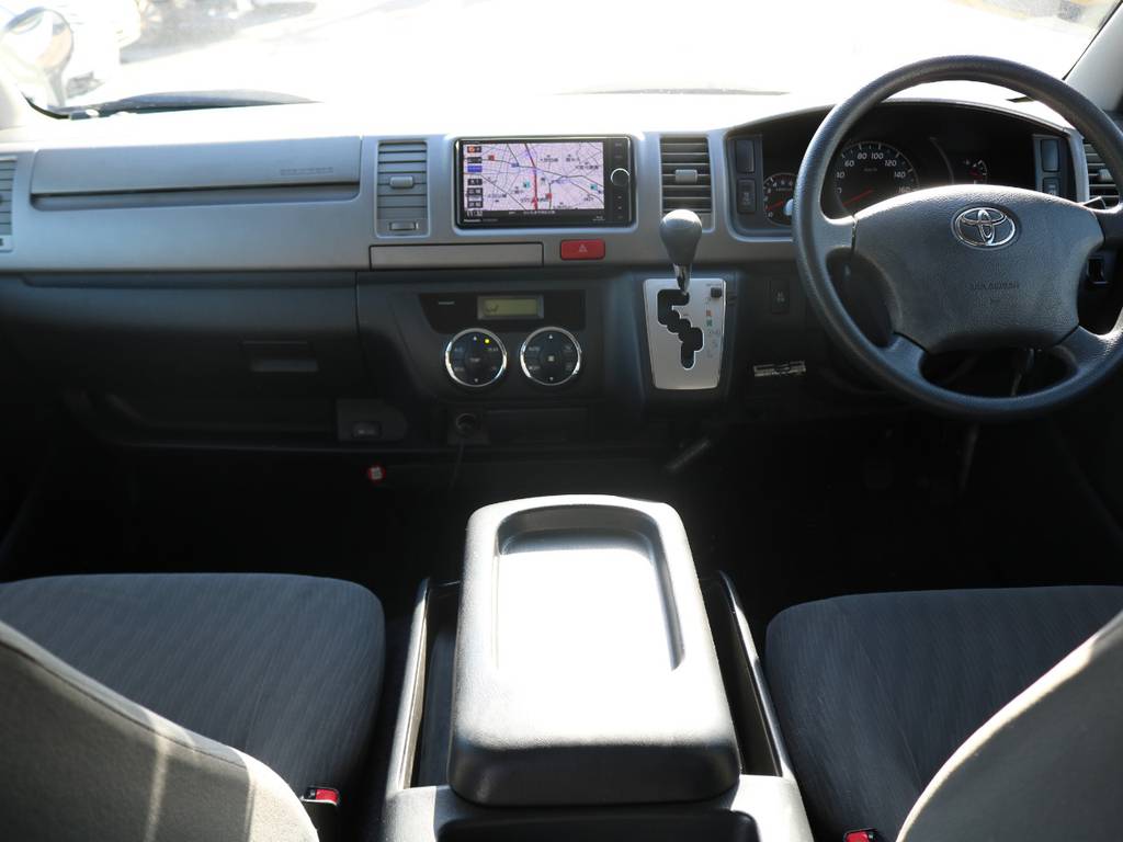 運転席が高く見切りが良いので運転しやすいですよ！