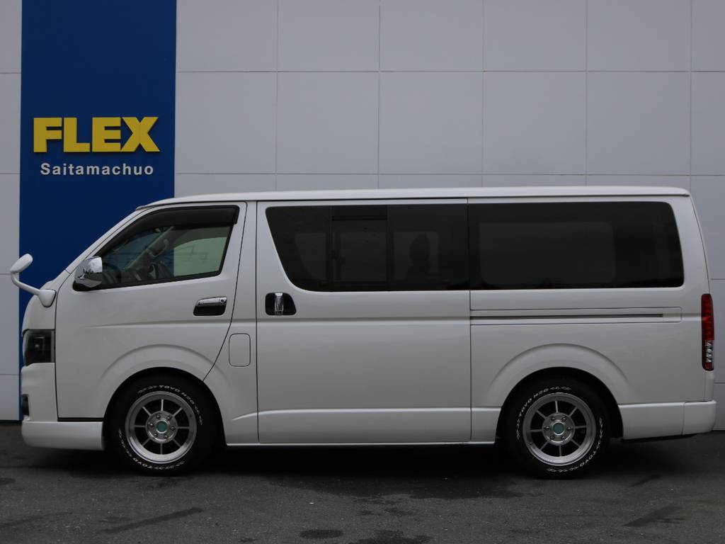 維持費のお得な4ナンバー登録！乗車定員は最大5人です！