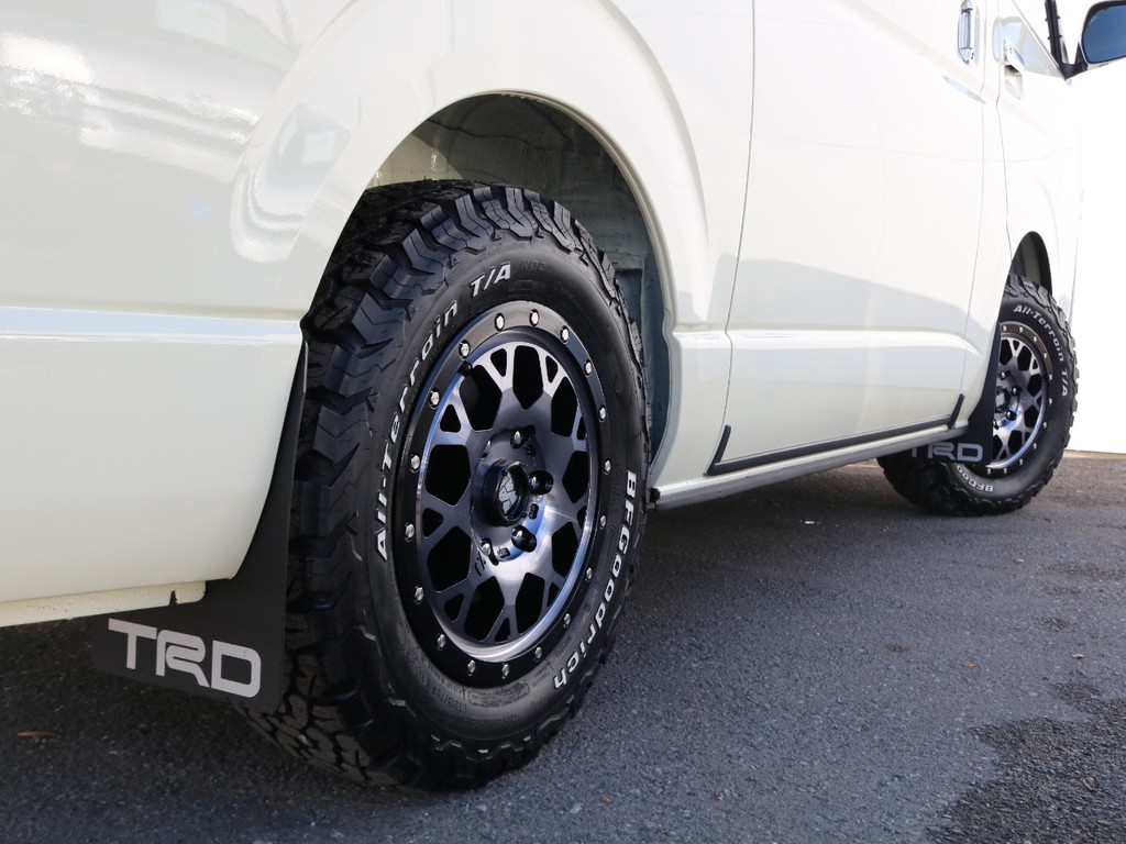 トヨタ純正TRDのマッドフラップ！