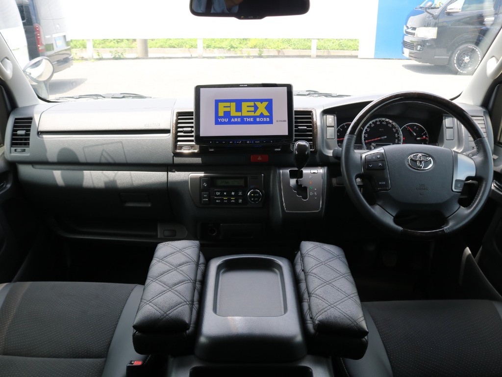平成30年式のダークプライム（特別仕様）車両入庫しました☆