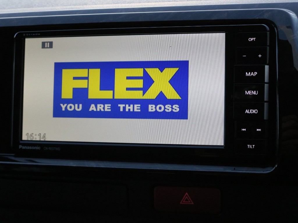 フルセグSDナビは走行中視聴、Bluetooth接続など便利な機能盛りだくさん♪