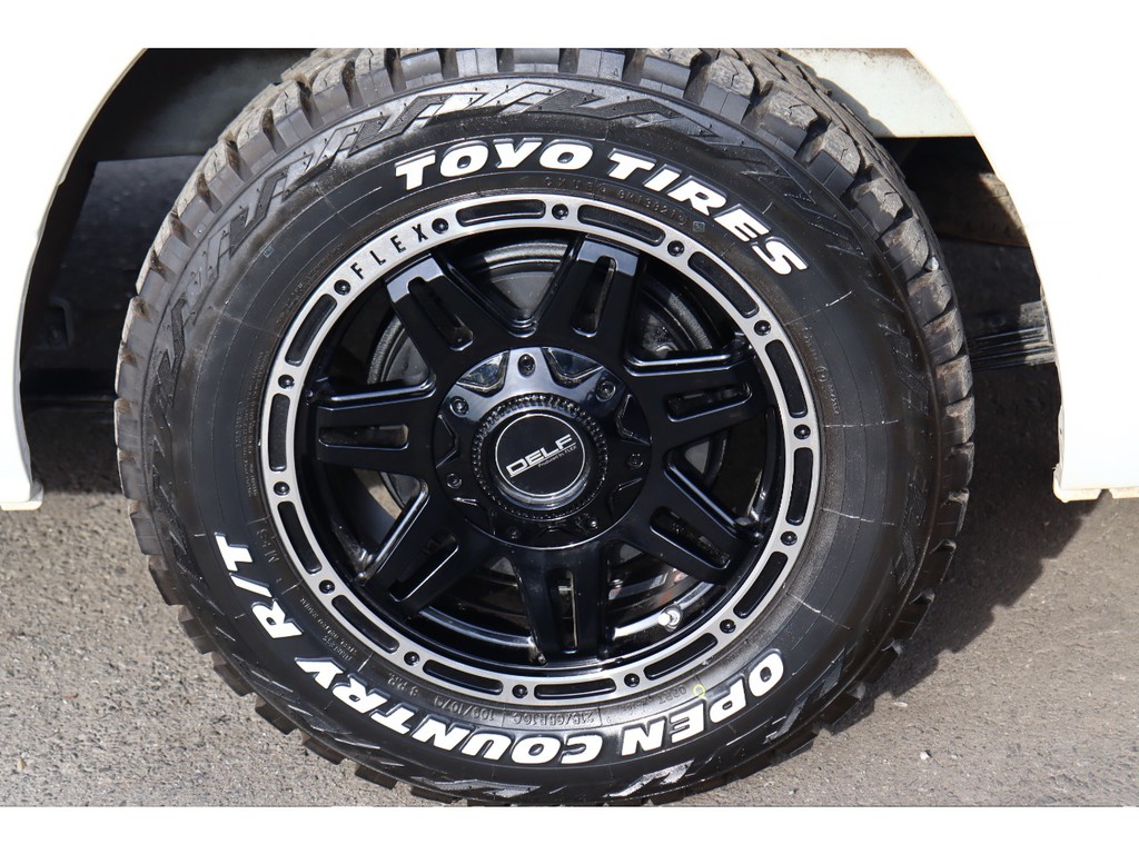 新品ＤＥＬＦ０４　16インチＡＷ　ＴＯＹＯオープンカントリー