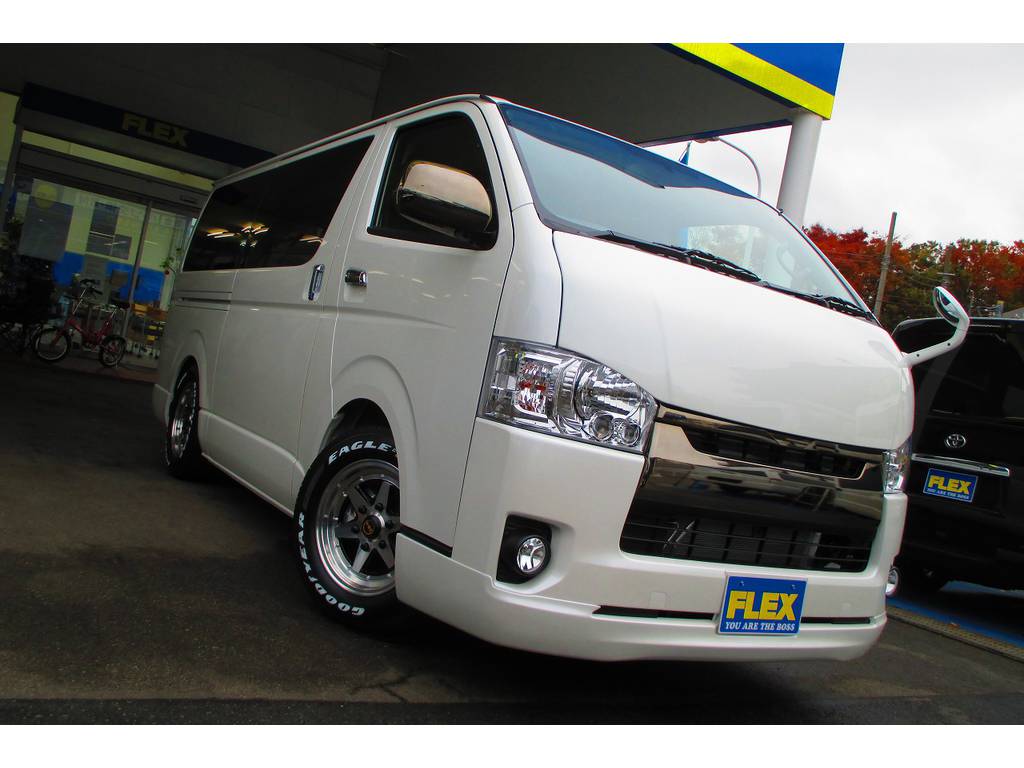 さぁ人気のナビ・ベッドキットパッケージ車を手に入れてみませんかっ♪現車確認いつでも大歓迎ですので是非ご来店下さいねっ！皆様のご来店心よりお待ちしております！！！