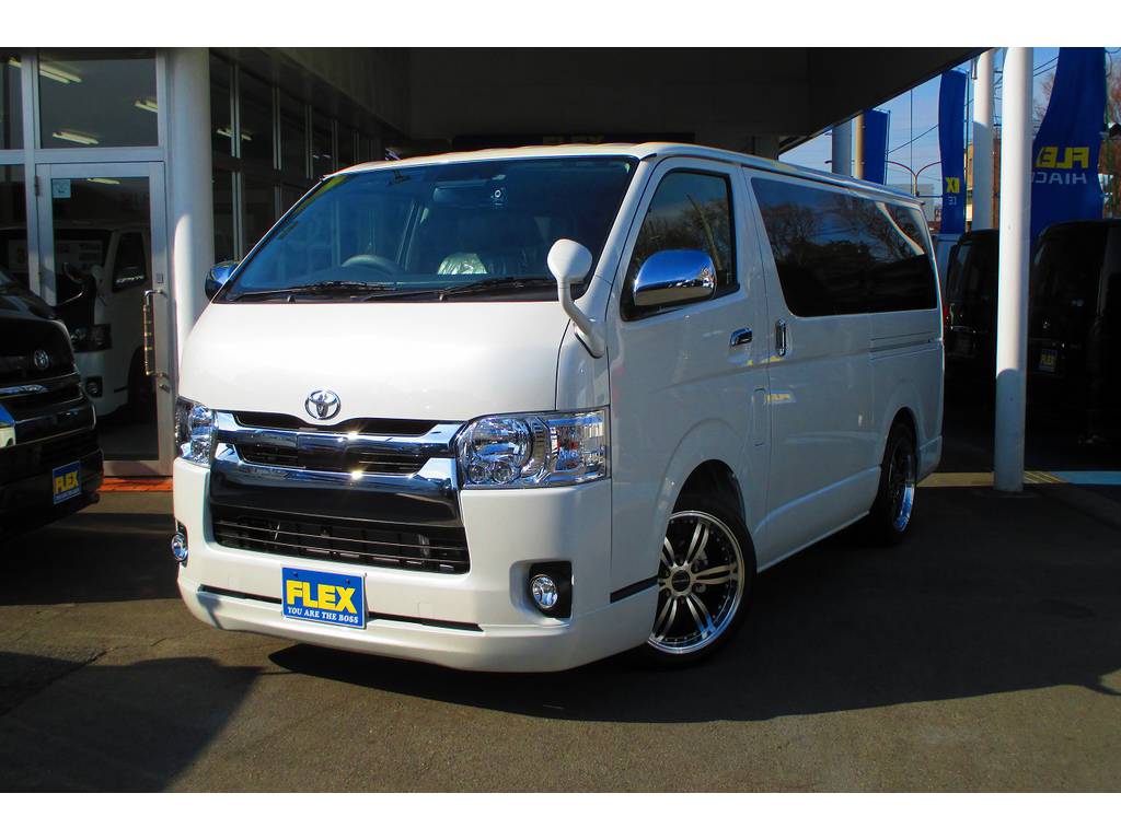 新車スーパーＧＬ・新型ＴＳＳ付カスタム車両！スタイリッシュにそしてクールに仕上げた一台♪人気の仕様にドライブレコーダーをプラス装着！！！