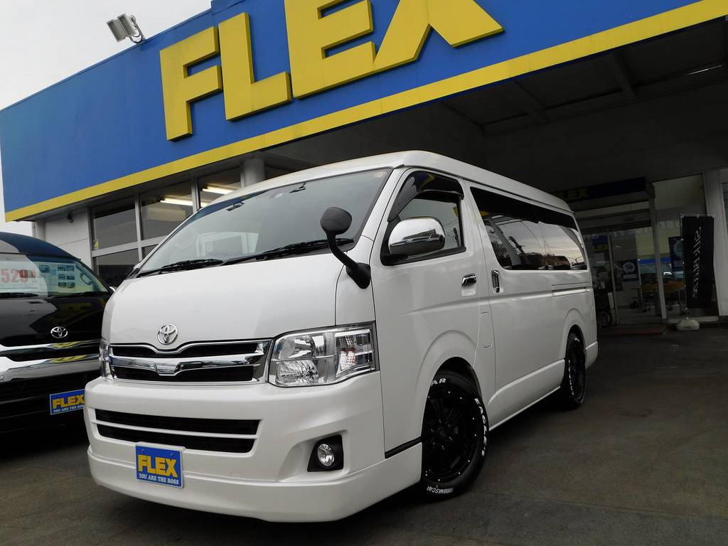 人気の３型ワゴンＧＬ・４ＷＤ純白のスタイリッシュナビパッケージ車♪当店で販売した車両ですので素性もハッキリ！ミニバンの帝王に乗ってみませんかっ♪