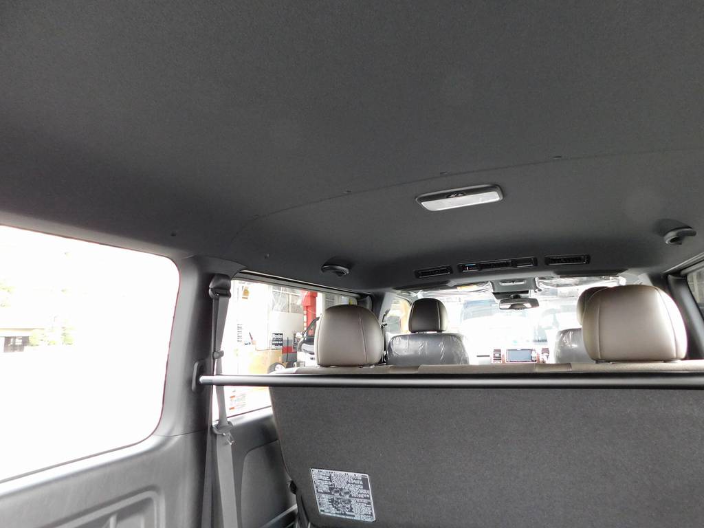 限定車の内装はブラックで統一されてます！ブラック内装はシックでお洒落ですよっ♪