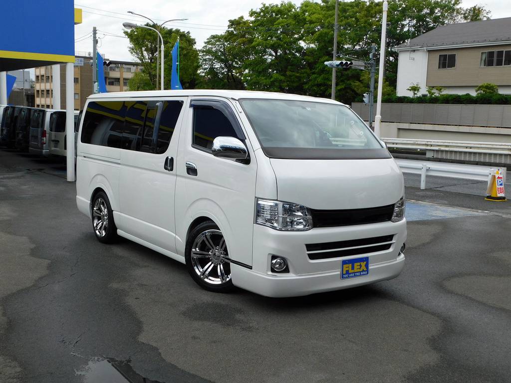 嫌味のないカスタムで大人気の仕様です！コブラファンの方！いかがでしょうか♪