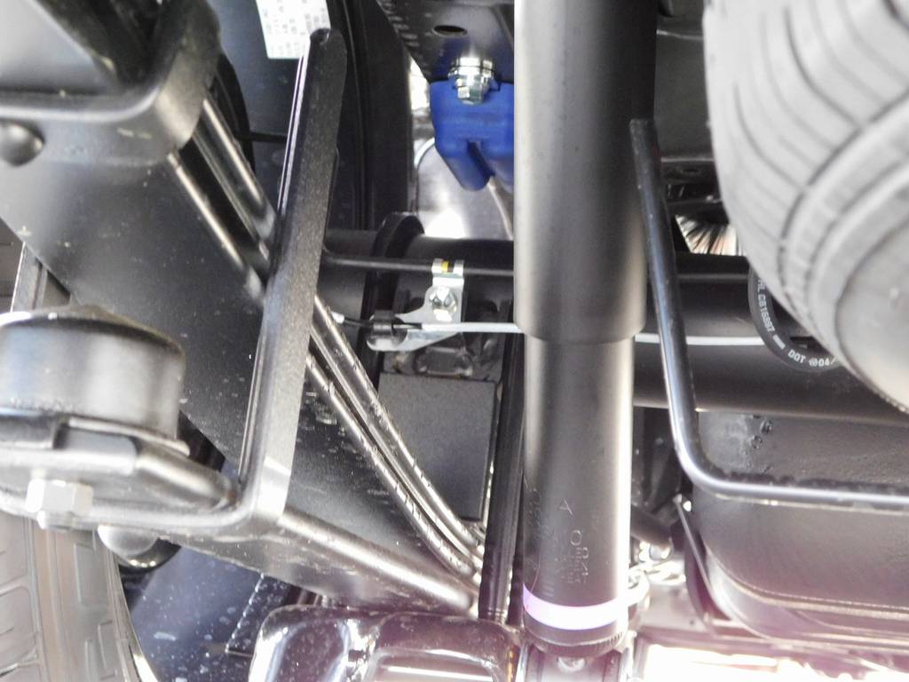 ローダウンブロックは玄武製の２．５インチを装着！足回りと言ったら玄武製ですねっ！！！