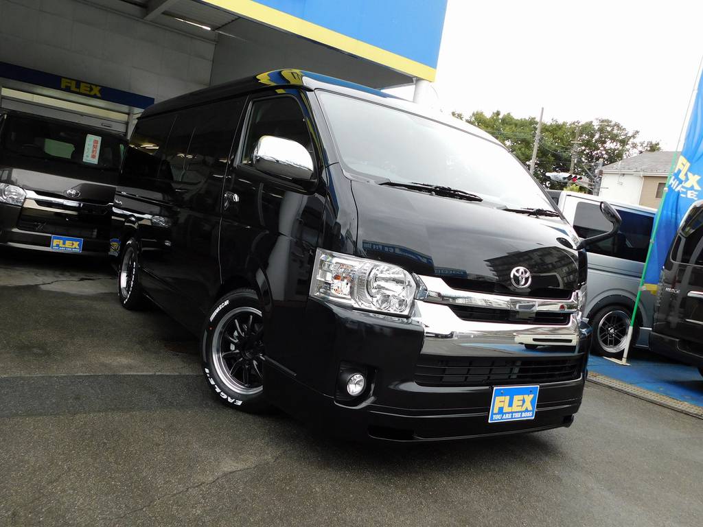 さぁこの車を手に入れてみませんかっ♪トリプルモニター仕様は人気の為、お早めに♪現車確認はいつでも大歓迎ですよっ♪