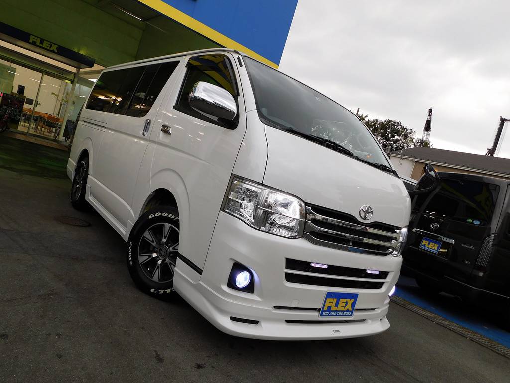 さぁこの車を手に入れてみませんかっ！ディーゼルターボは人気の為、お早めに♪現車確認はいつでも大歓迎ですよっ！！！