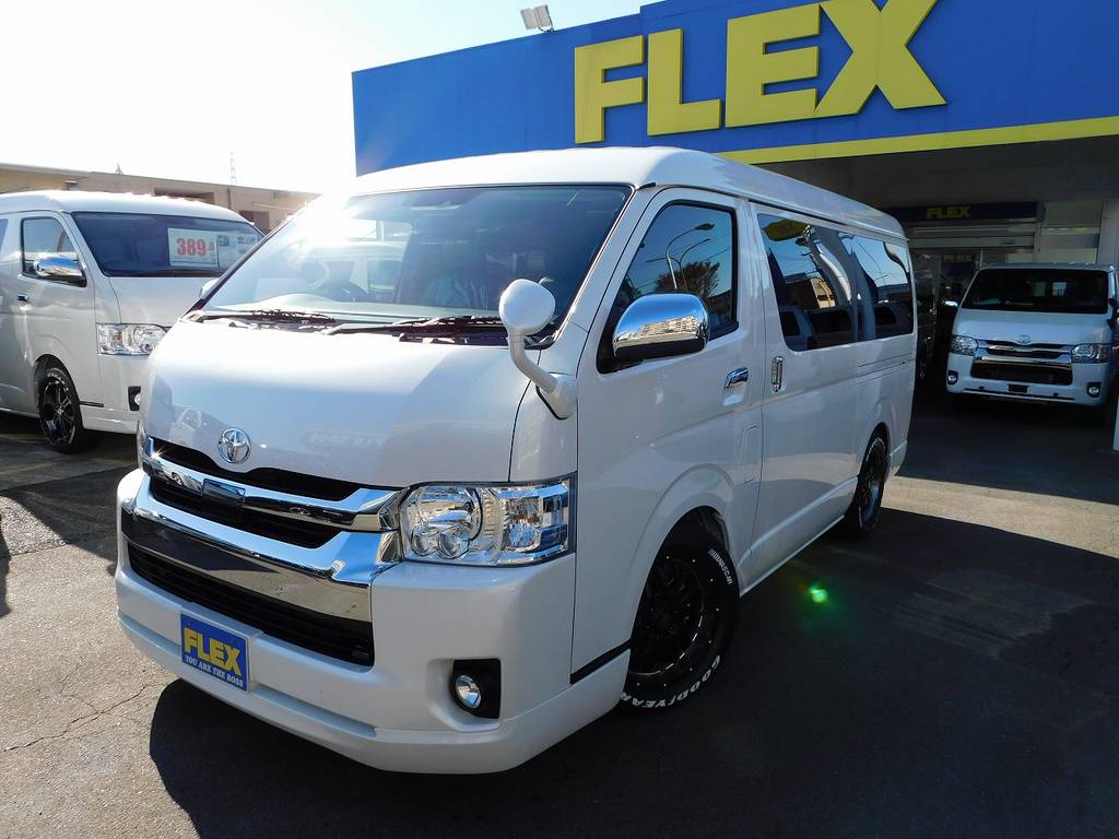 トリプルモニター仕様の新車ワゴンＧＬ！他ではなかなかない一台ですよっ♪